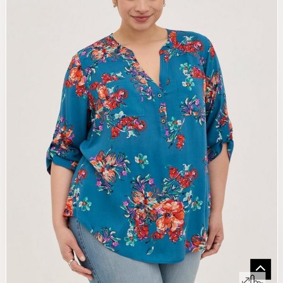 Torrid floral Harper blouse - Picture 2 of 8